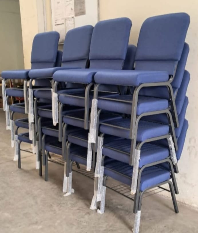 Church Chairs - Image 2